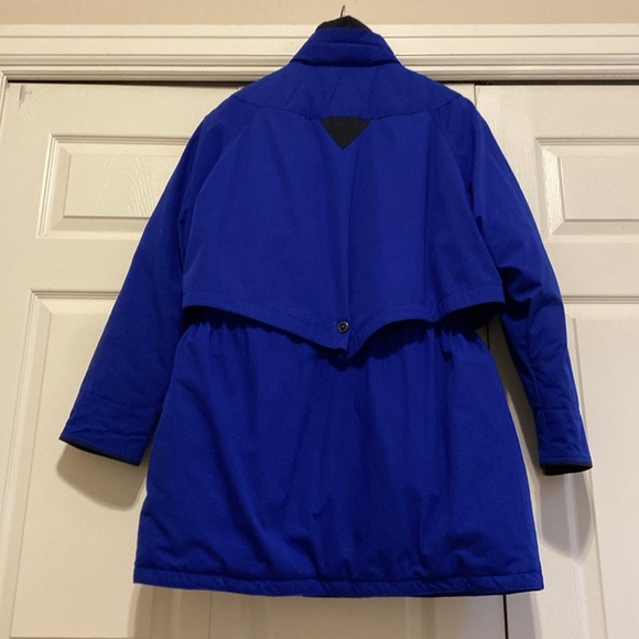 Fabulous Down Winter coat. Cyclone. Drawstring waist. Zip/snap closure. Sz L - Picture 3 of 7